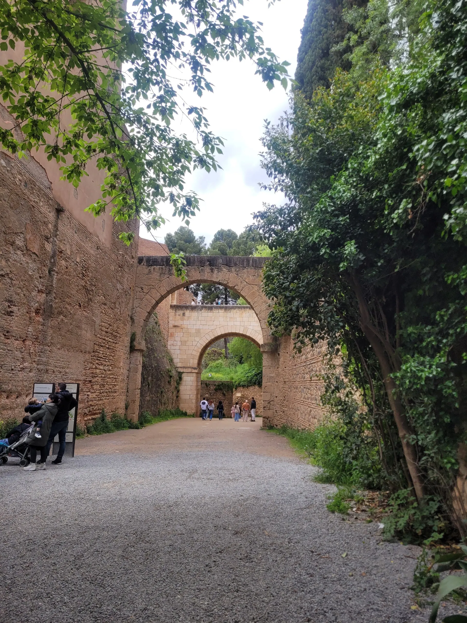 Alhambra & Generalife Guided Tour with Skip-the-Line Tickets