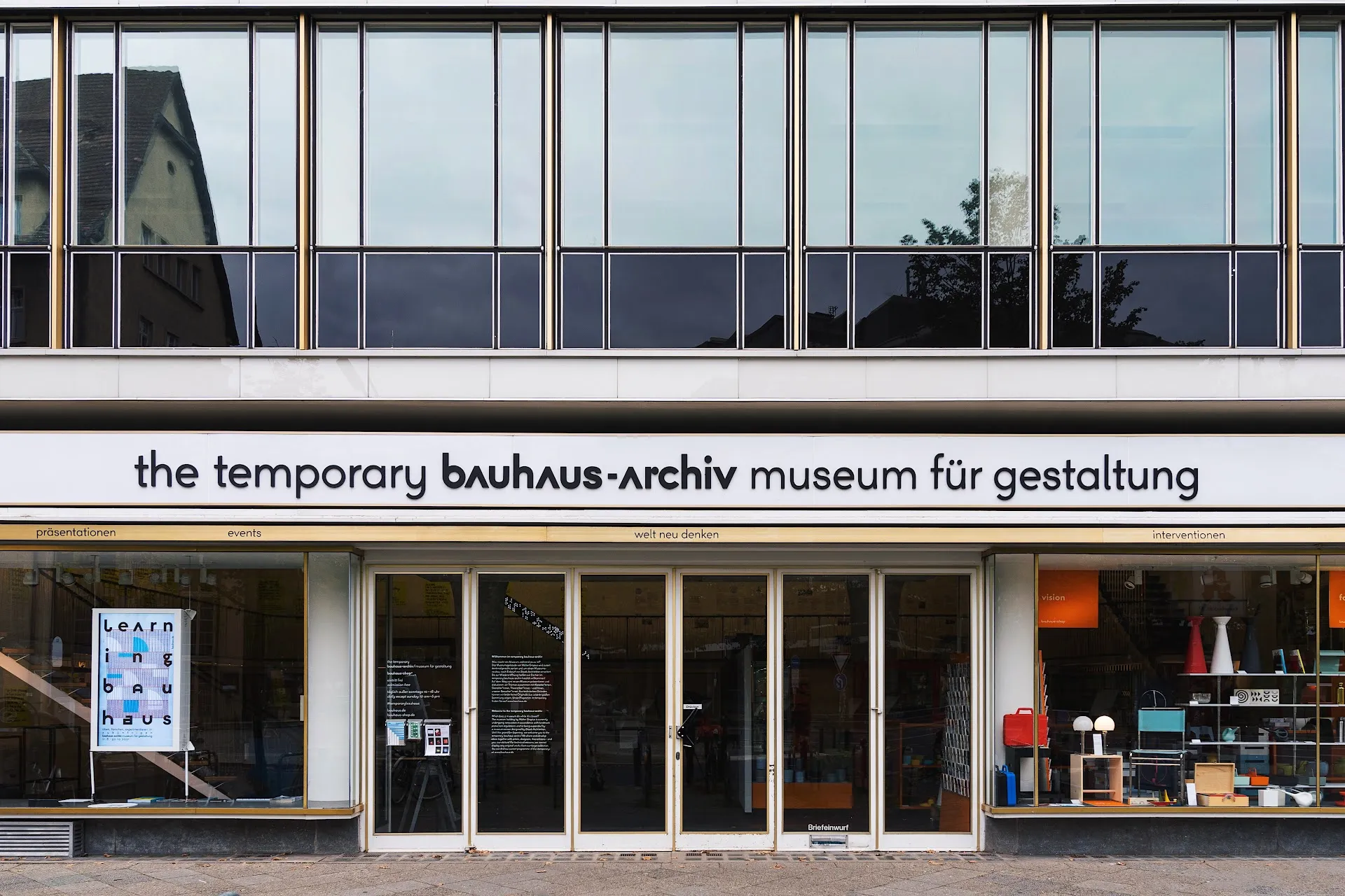 Bauhaus & Modernist Architecture Tour