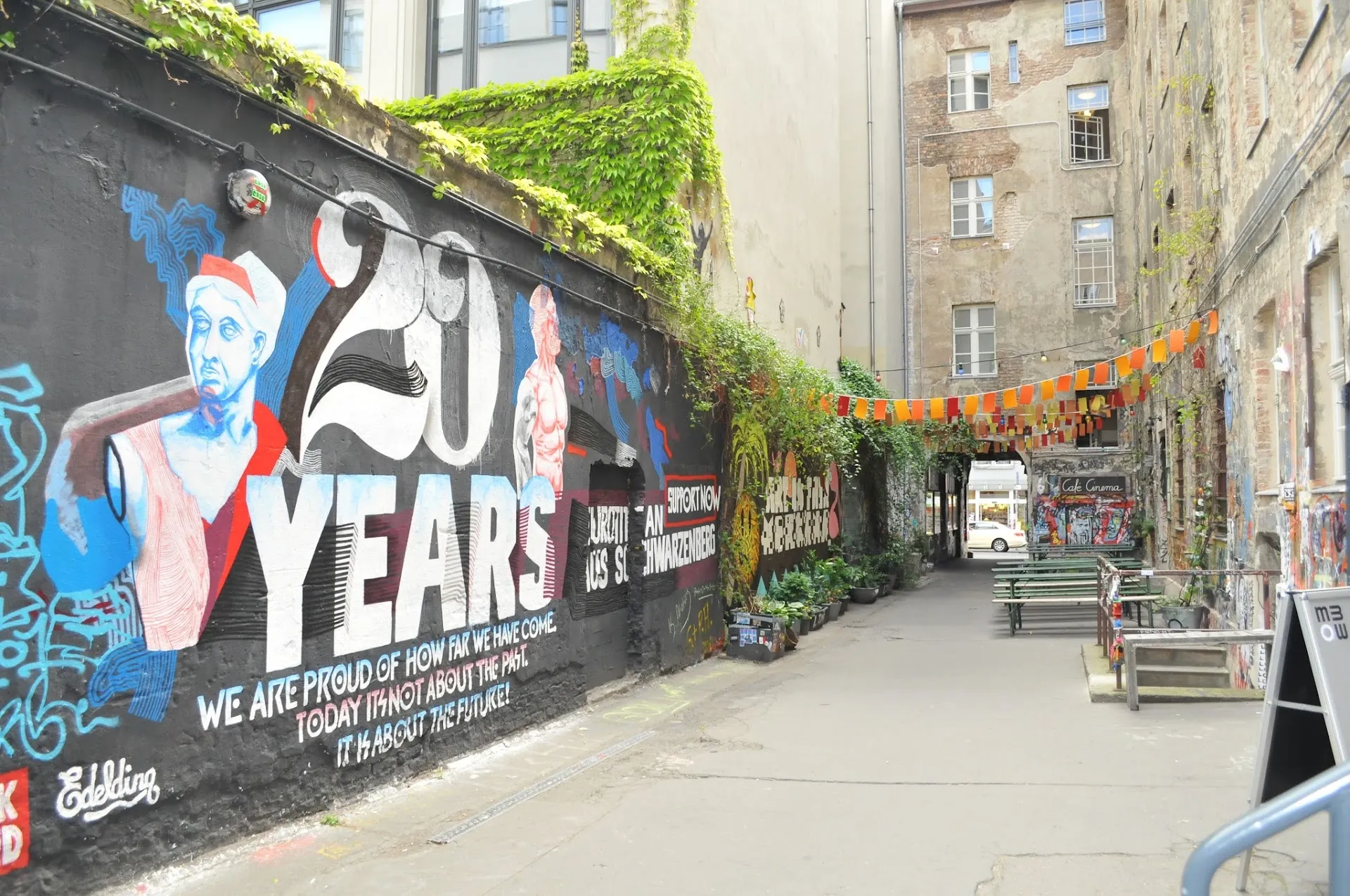 Street Art Tour in Kreuzberg & Friedrichshain