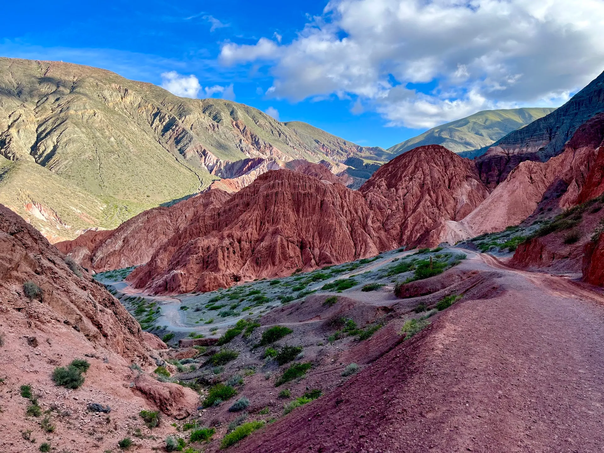Paseo de los Colorados Hike