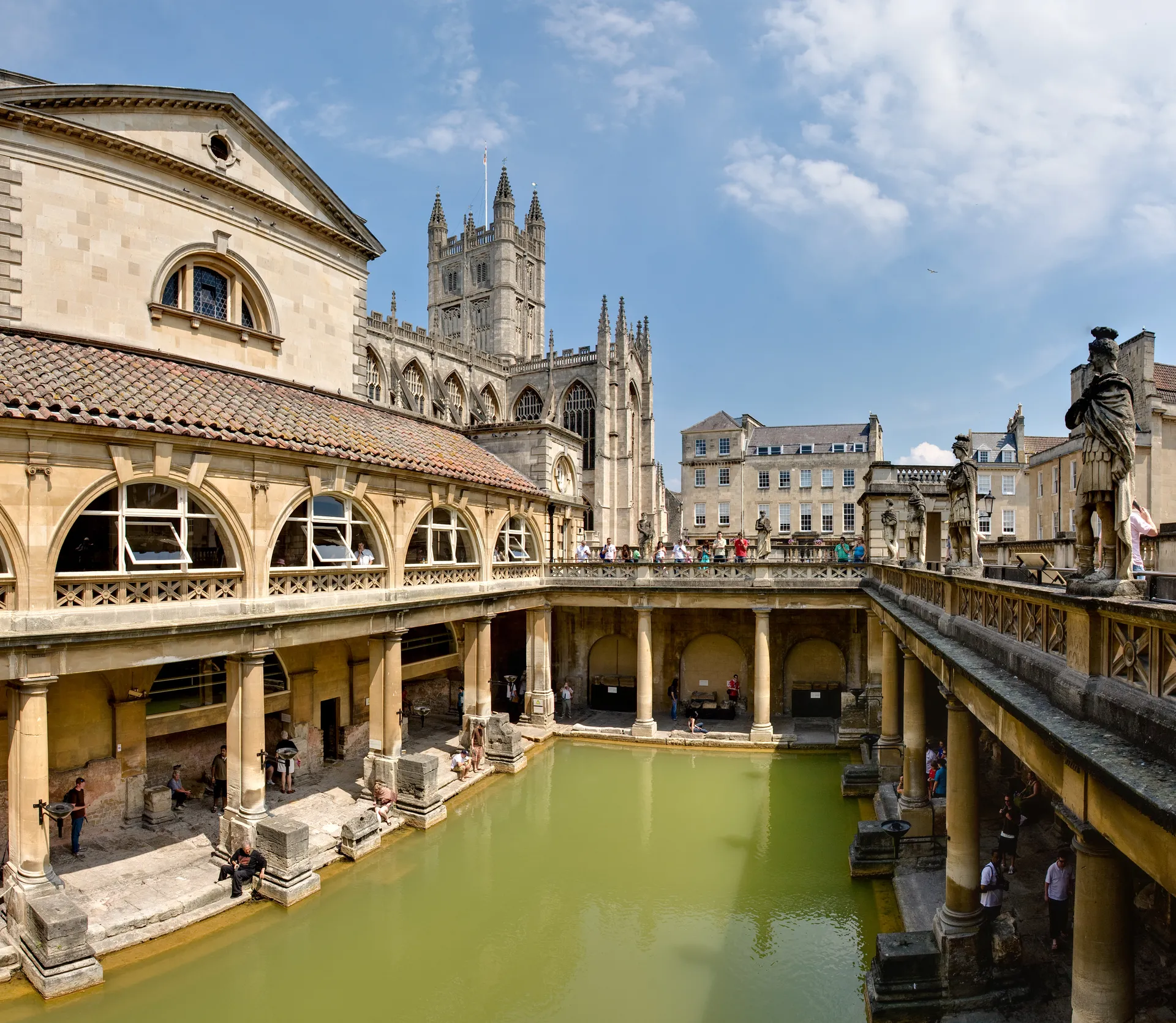Spring-Tasting Colonnade Walk