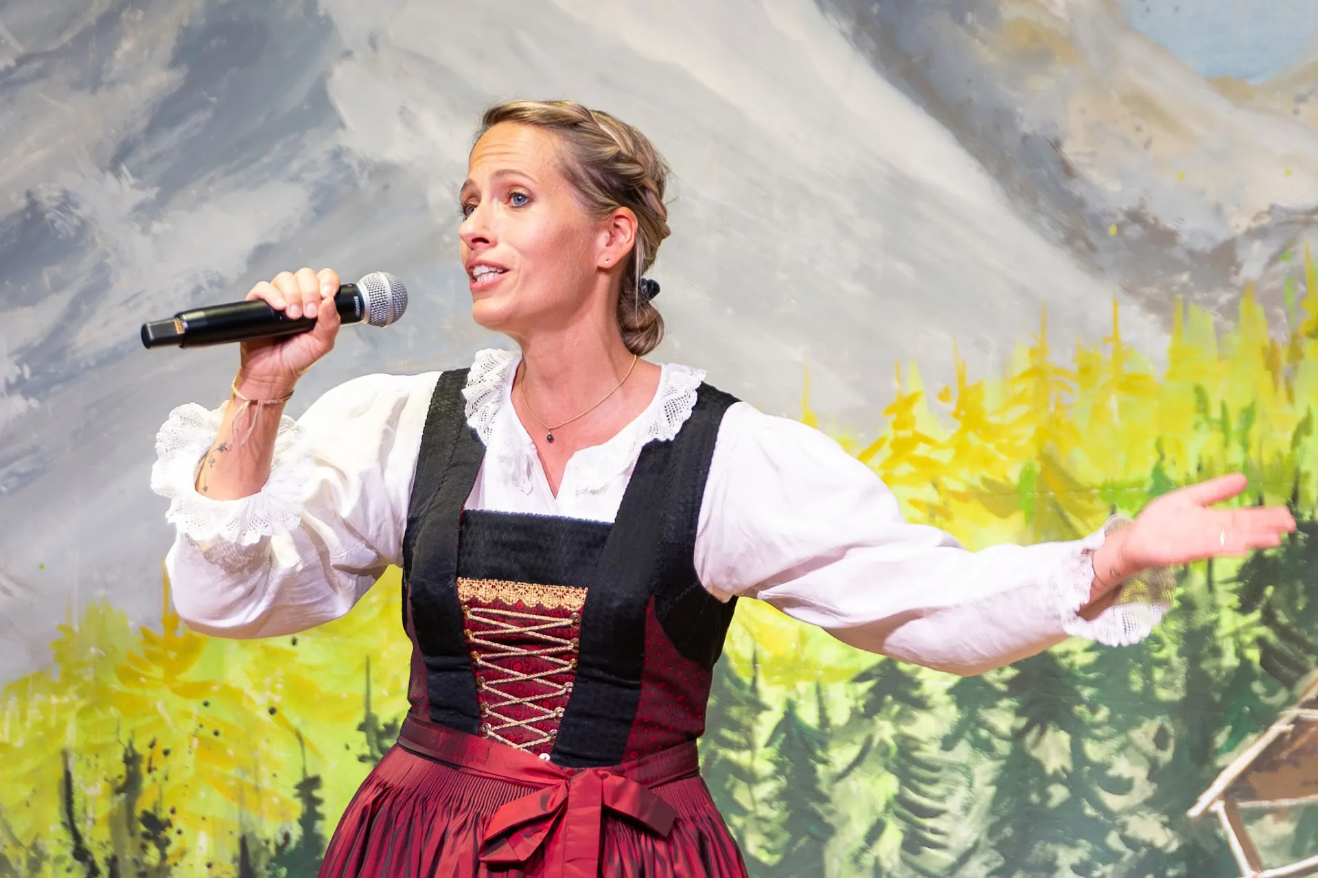 Tyrolean Folk Evening (Tiroler Abend)