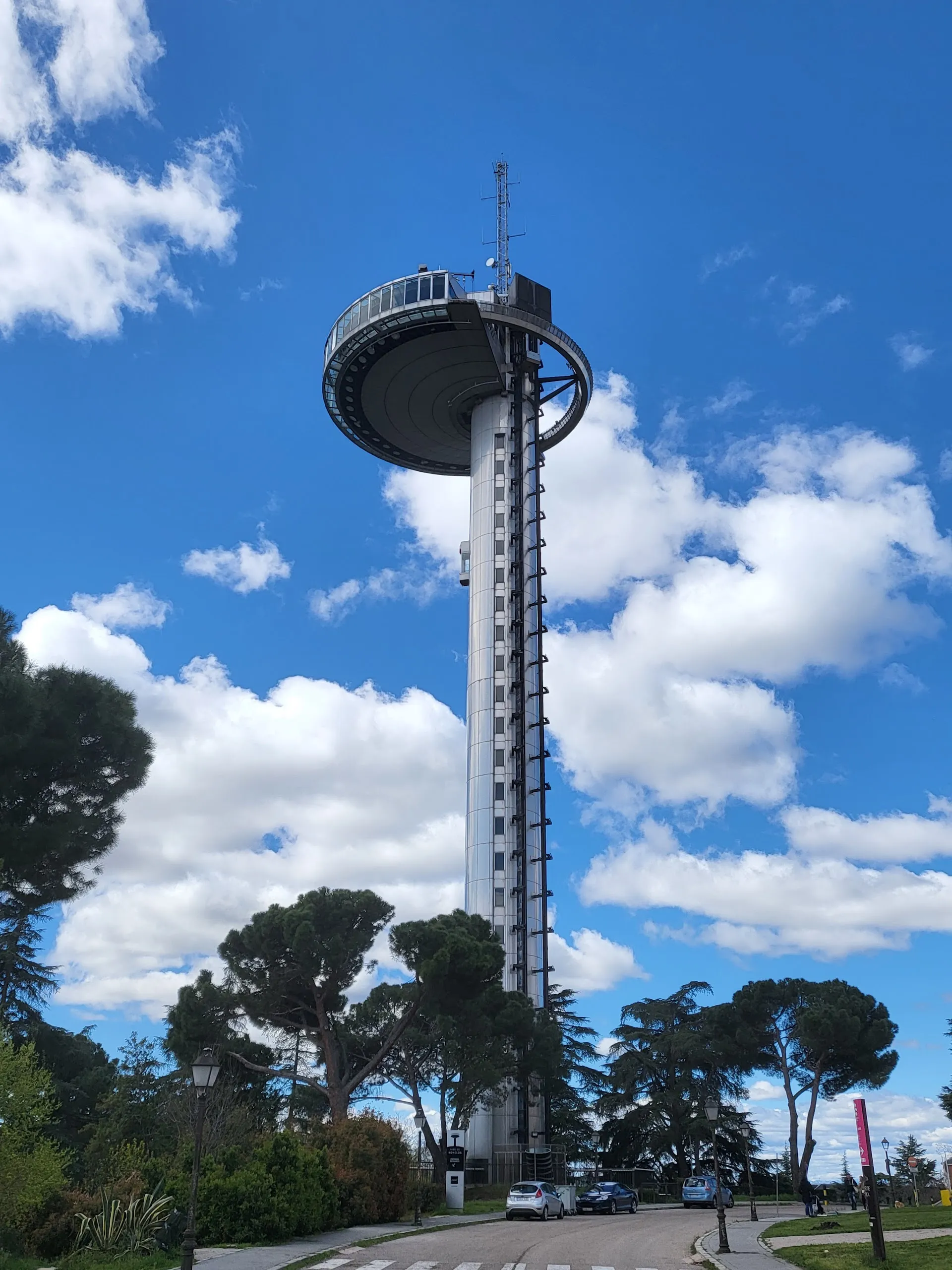 Faro de Moncloa