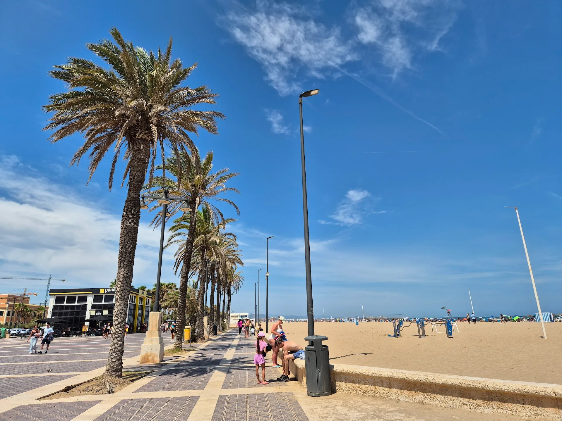 Malvarrosa Beach (Platja de la Malva-rosa)