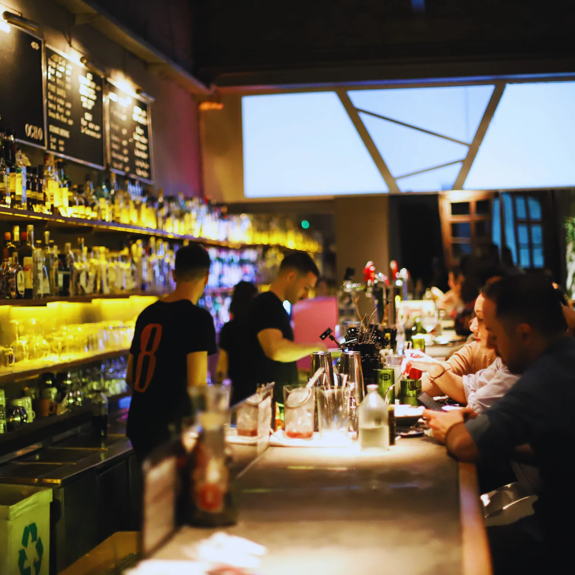 878 Bar
