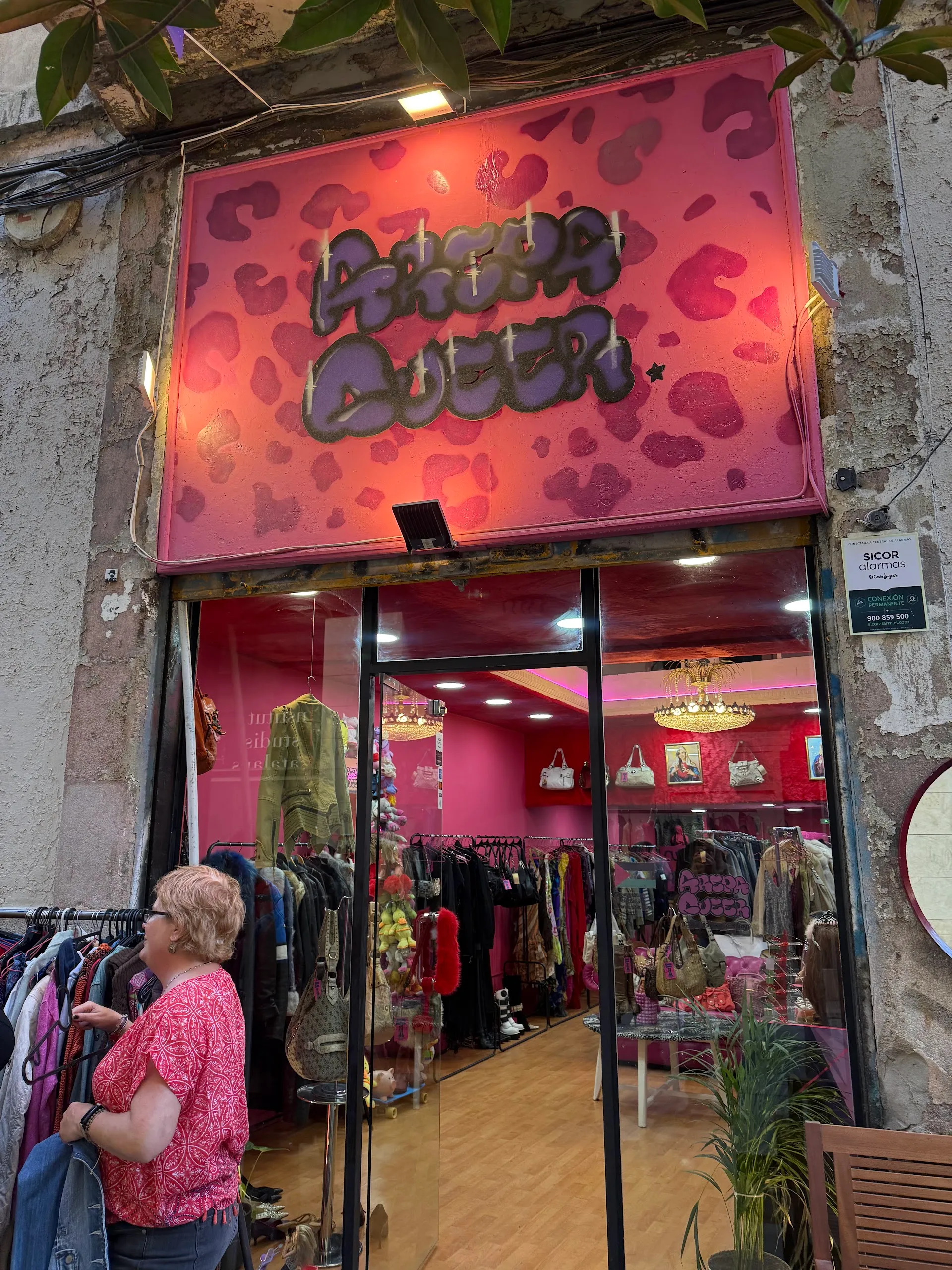 Arepa Queer | 90s & Y2K Tienda Vintage