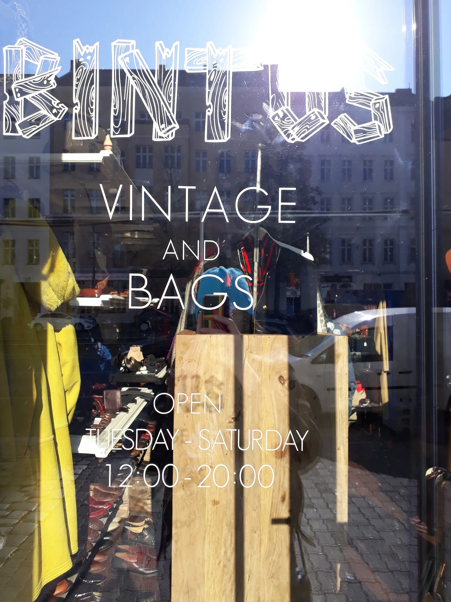 Bintus Vintage and Bags