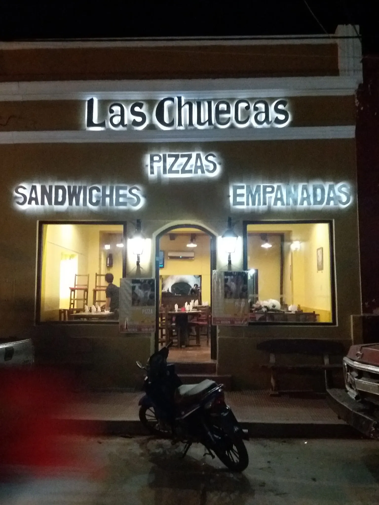 Las Chuecas Empanadas y Restaurante