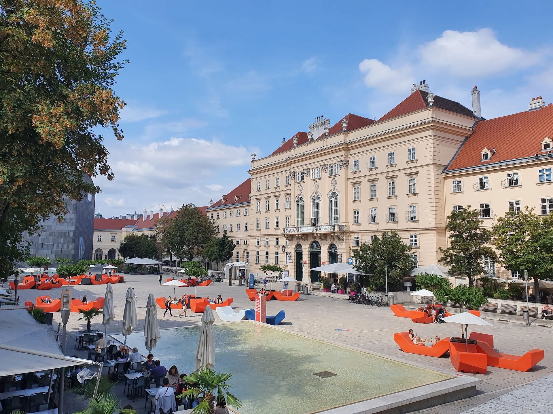 MuseumsQuartier